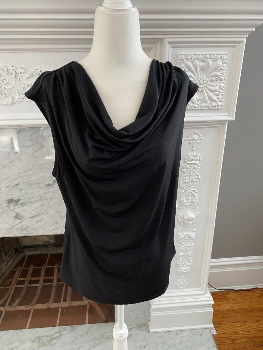 INC. BLACK  BLOUSE. NWT. SIZE PL.